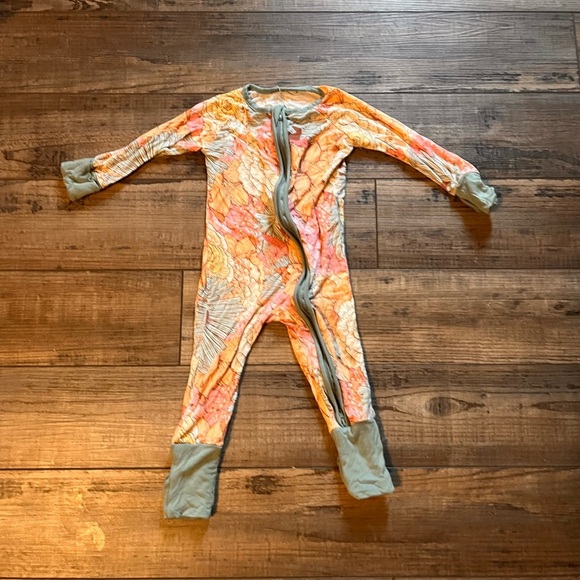 Other - Kids One Piece in Orange and Green